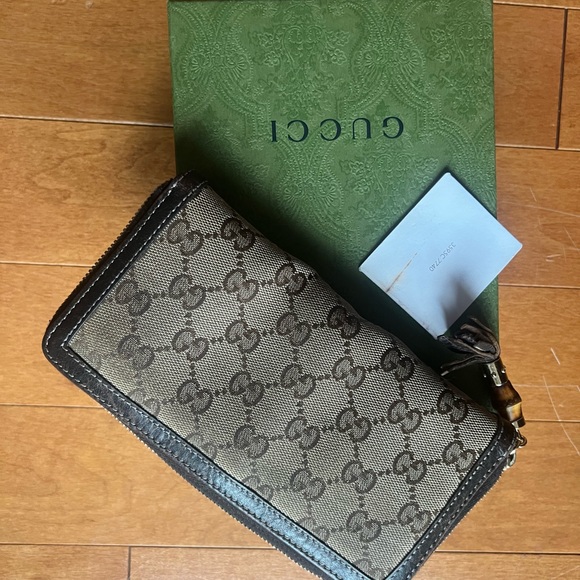 GUCCI GG Ladies Zip Around Wallet style # 3595C 7740 Brown with Bamboo Tassel - Picture 5 of 7